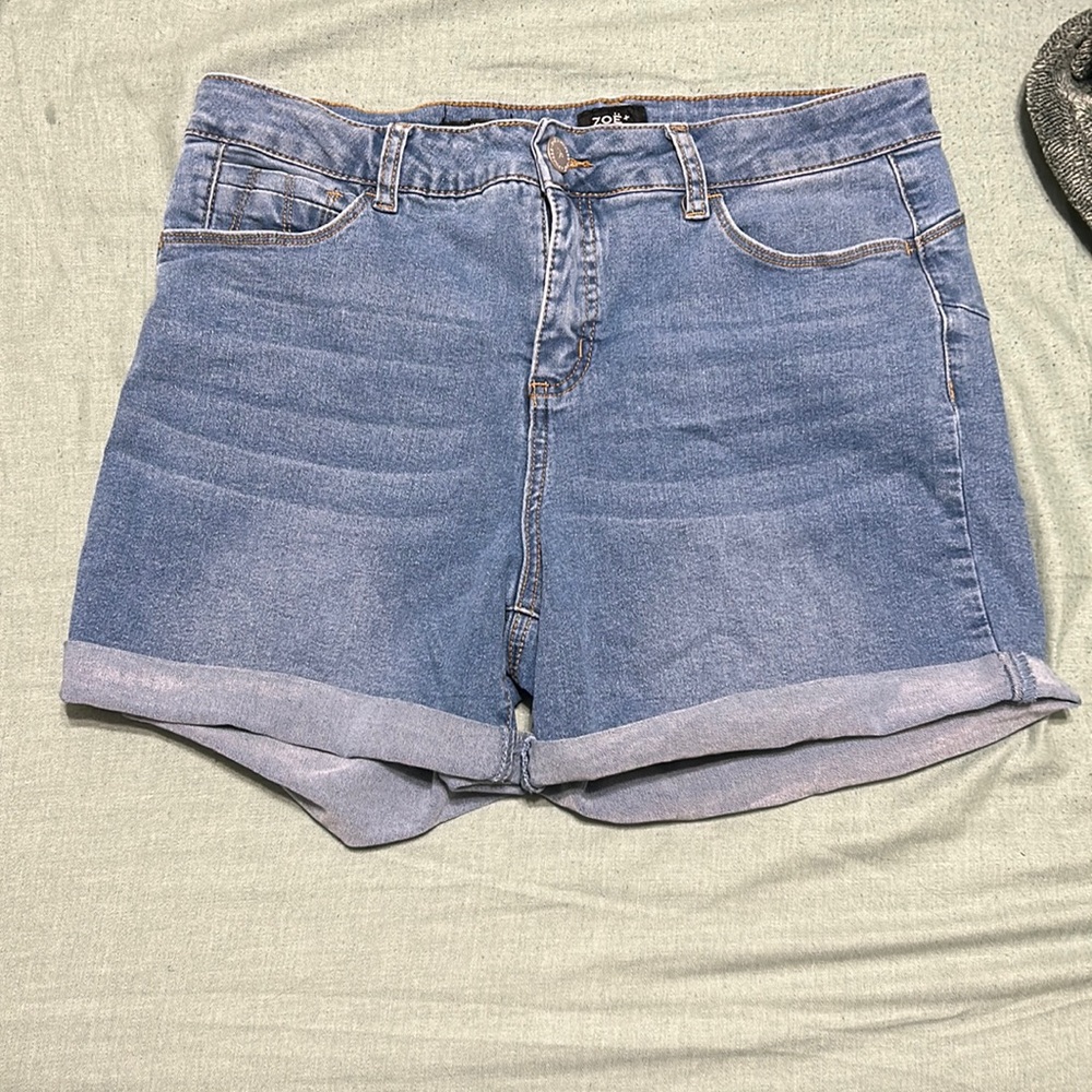 Zoe + Phoebe High Rise Medium Wash Stretchy Shorts, 3”-Inseam, Size 12